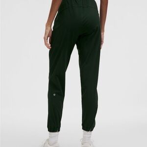 Women's lululemon adapted state joggers